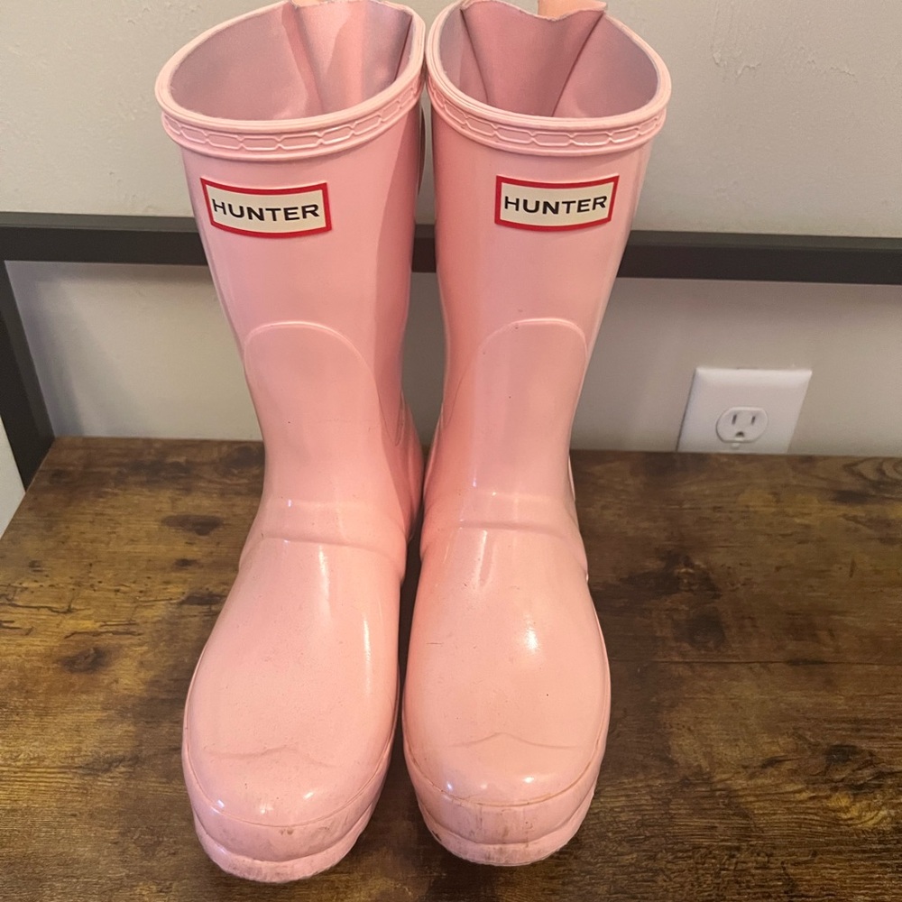Hunter Pink Rain Boots Size 7